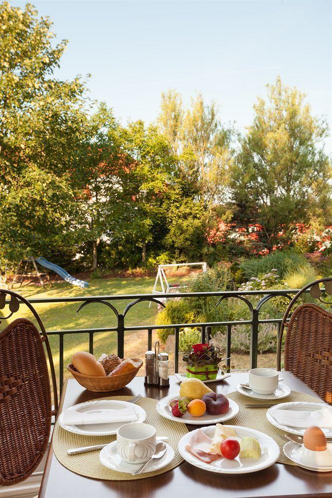 Hotel Schoengarten Garni Линдау Экстерьер фото