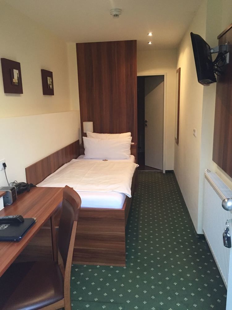 Hotel Schoengarten Garni Линдау Экстерьер фото